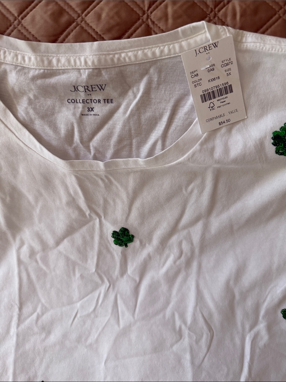 J. Crew Women’s size 3X White Tee with Green Clover Embellishments - Picture 2 of 4